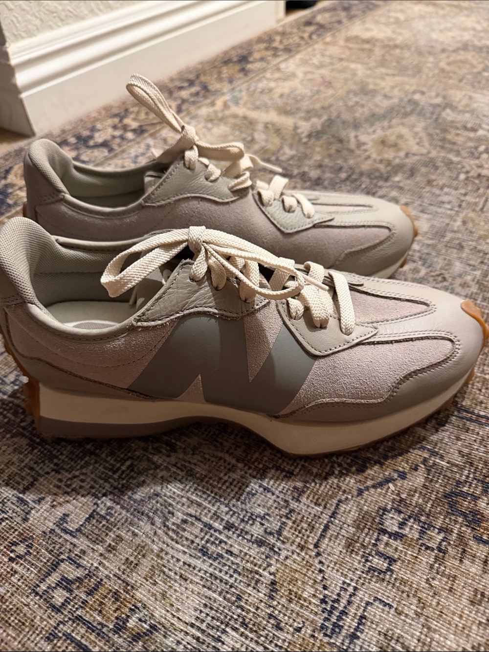 New Balance Women's Lace-Up Platform Sneakers - Light Gray & Cream